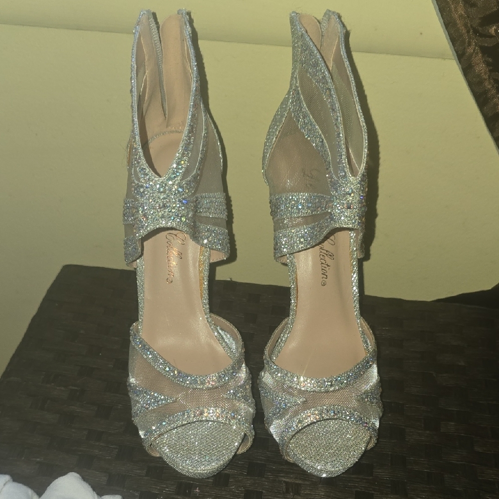 De Blossom Collection Silver Sparkle Heels - Picture 1 of 7